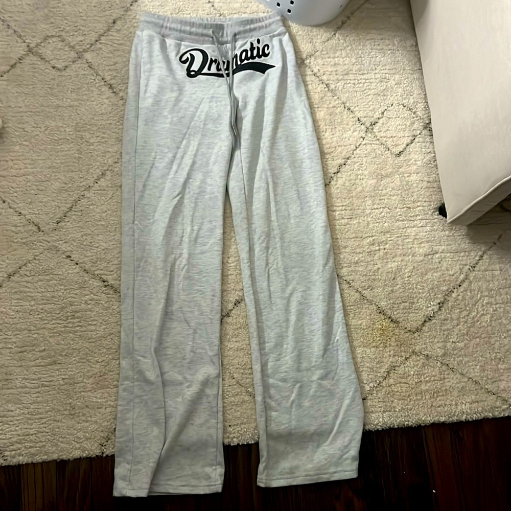Edikted Dramatic Low Rise Sweatpants